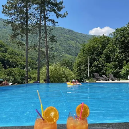Alojamento de Acomodação e Pequeno-almoço Sunce Village Konjic